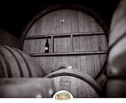 Traditionelle Weinherstellung Château La Canorgue - Handverlesene Vinifikation im Eichenfass - Weihnachts-Winzer-Edition signiert - Flash Sale limitiert 100 Flaschen